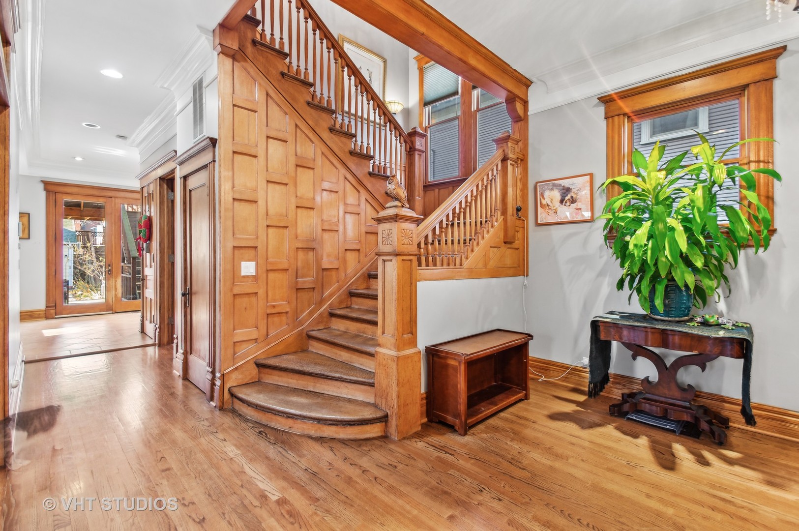 4752 N Beacon Street Property Photo 12