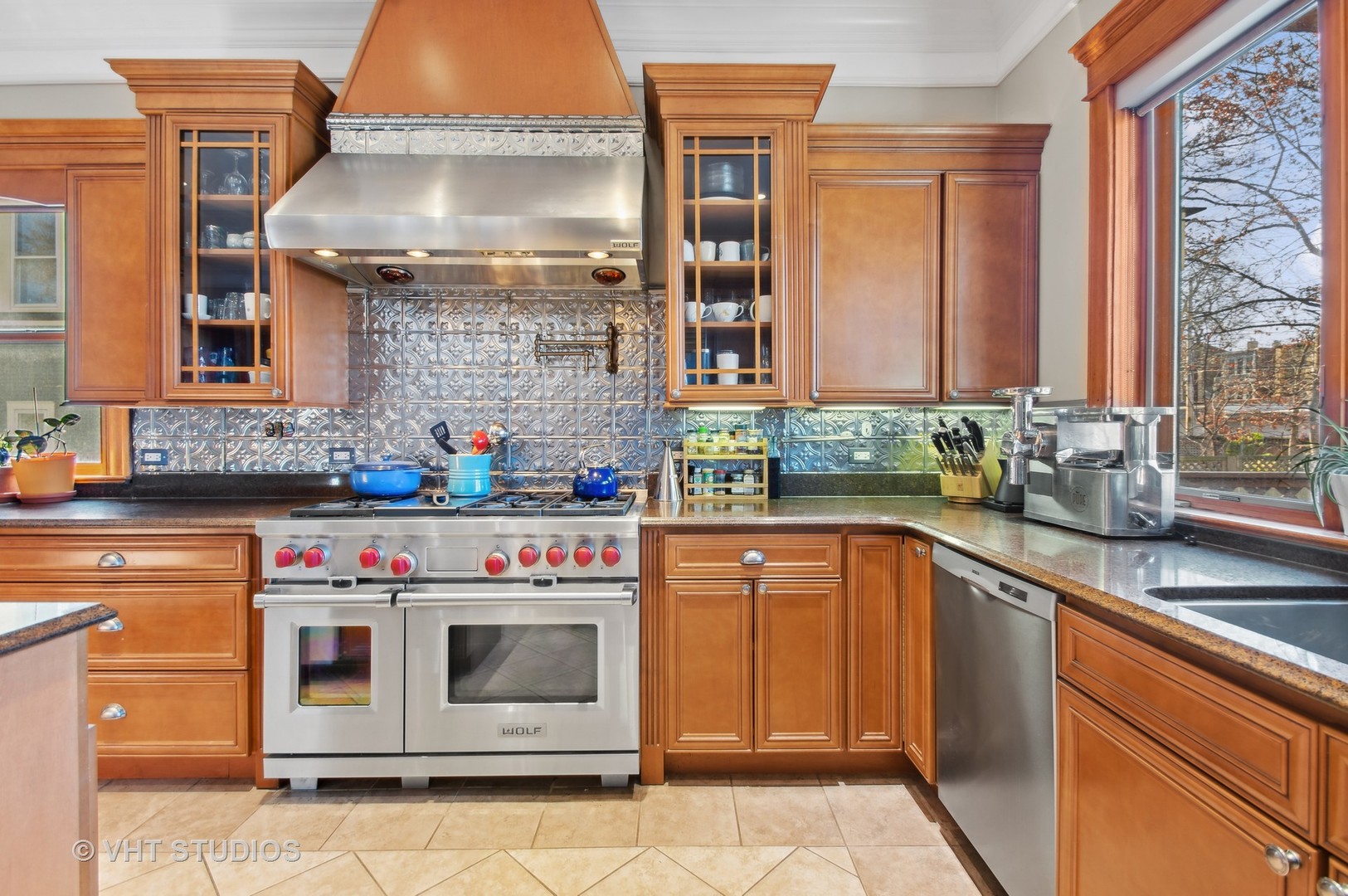 4752 N Beacon Street Property Photo 25