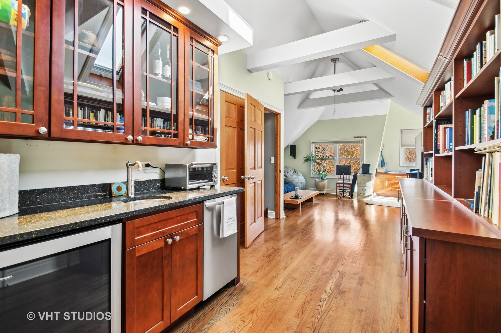 4752 N Beacon Street Property Photo 39
