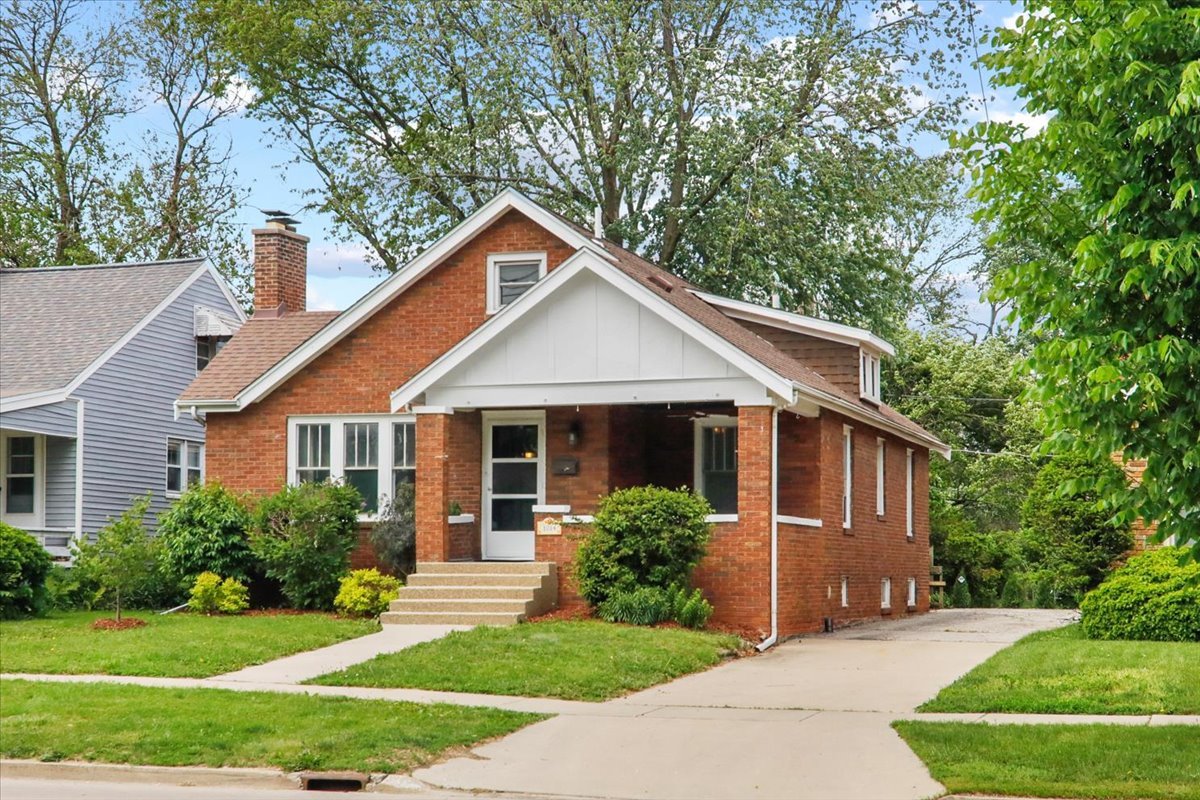 1014 E Washington Street Property Photo 2