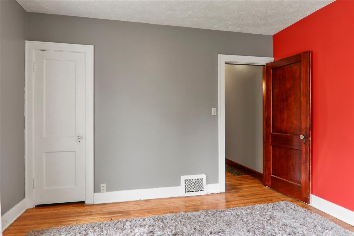 1014 E Washington Street Property Photo 13
