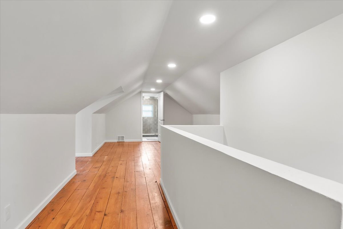 1014 E Washington Street Property Photo 16