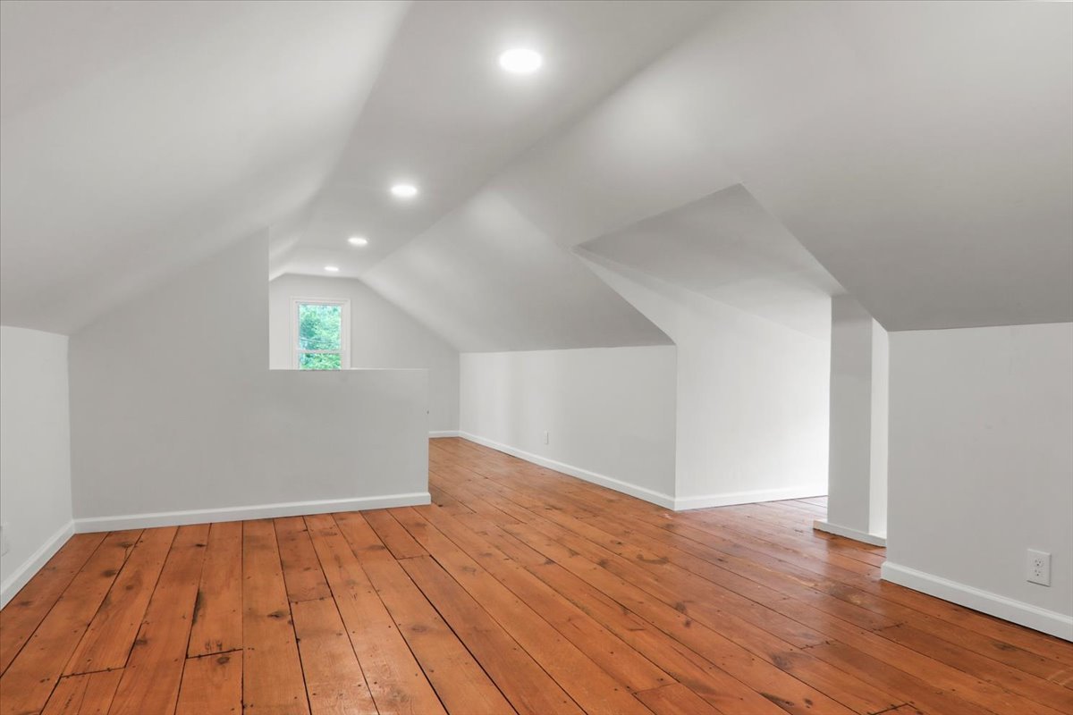 1014 E Washington Street Property Photo 18
