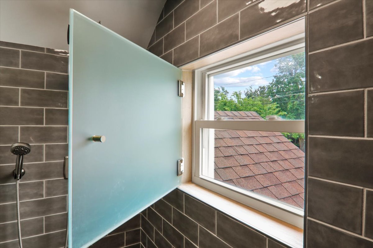 1014 E Washington Street Property Photo 20