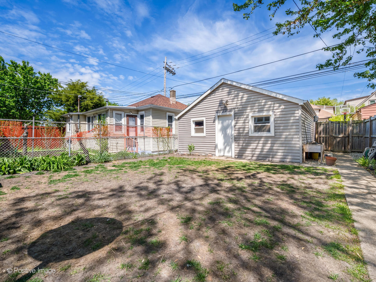 4141 N Meade Ave Property Photo 25