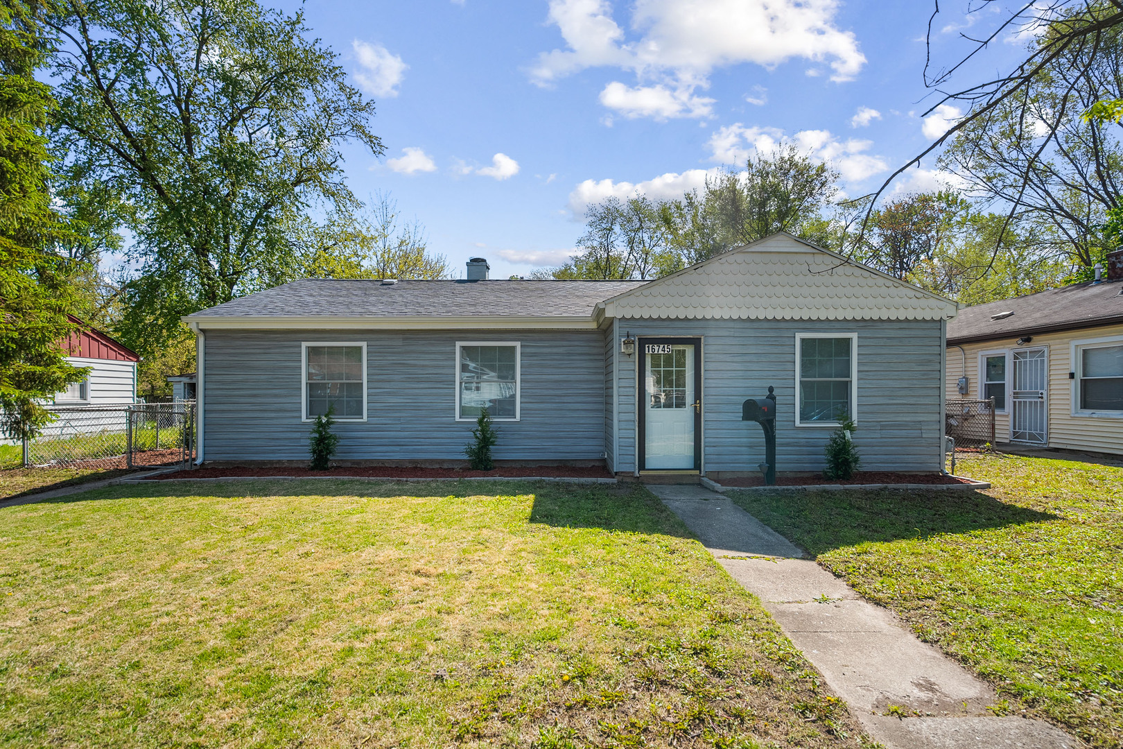 16745 Crane Avenue Property Photo