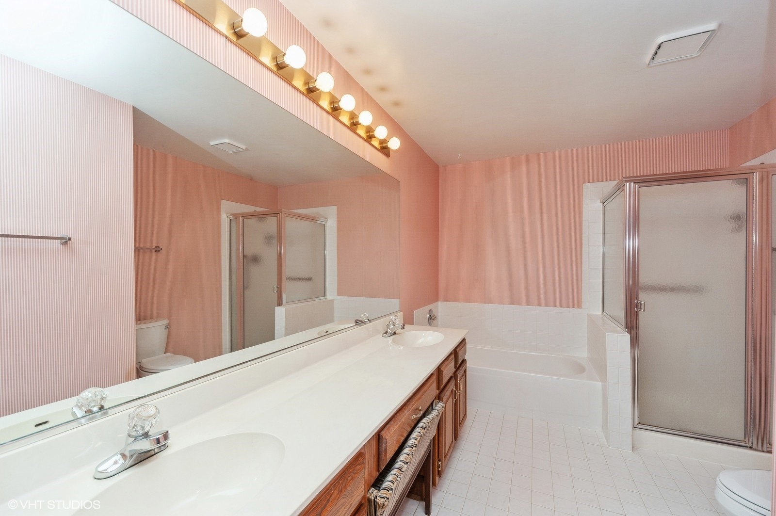 803 Persimmon Lane A Property Photo 17