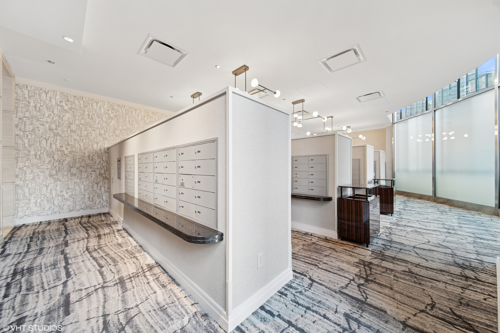 401 N Wabash Ave Property Photo 11