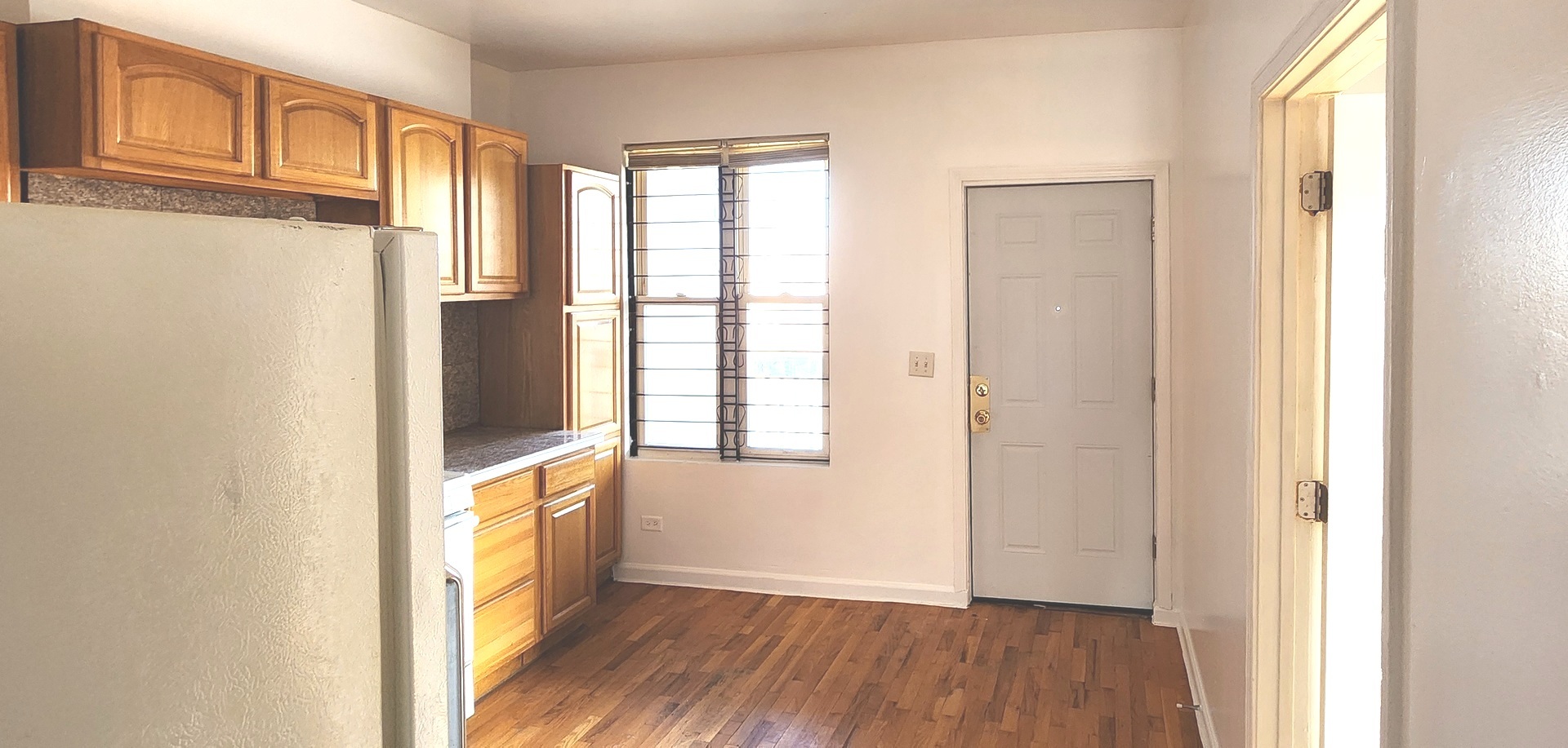 913 N Lawndale Avenue 2 Property Photo 8
