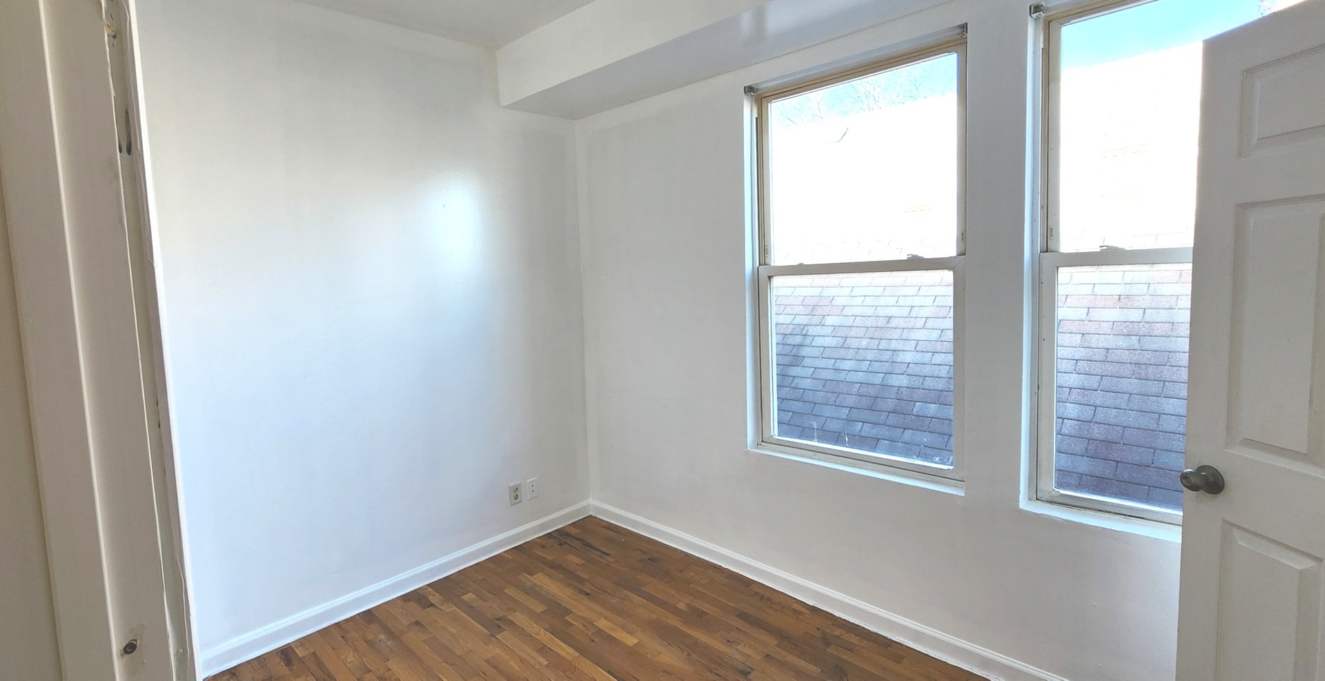 913 N Lawndale Avenue 2 Property Photo 17