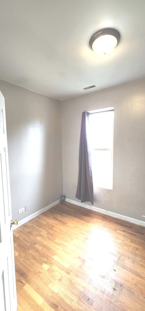 913 N Lawndale Avenue 2 Property Photo 19