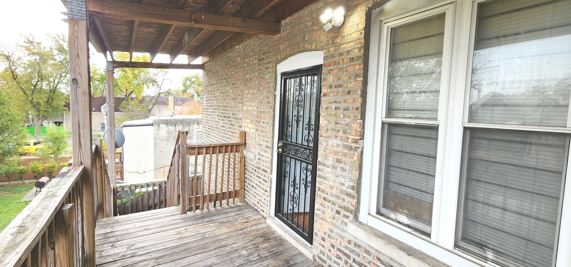 913 N Lawndale Avenue 2 Property Photo 30