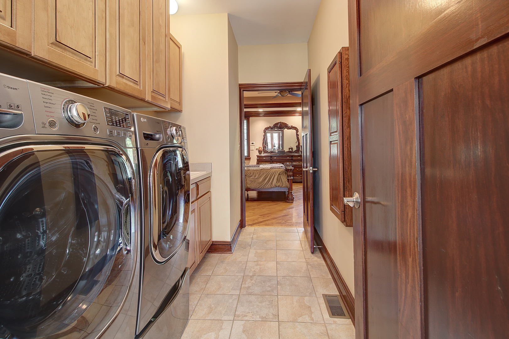 2601 Commonwealth Avenue Property Photo 30