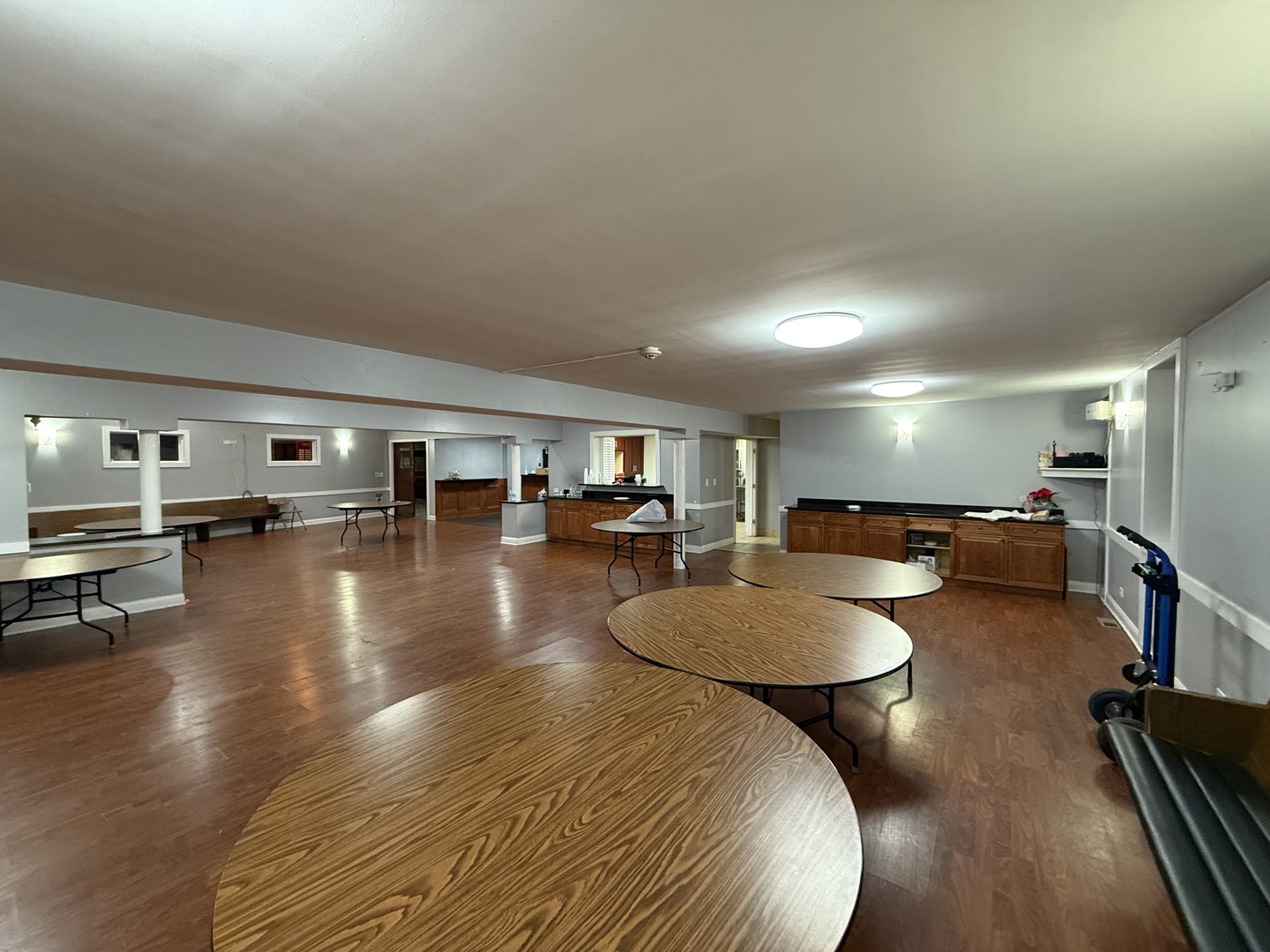4301 Prairie Avenue Property Photo 6