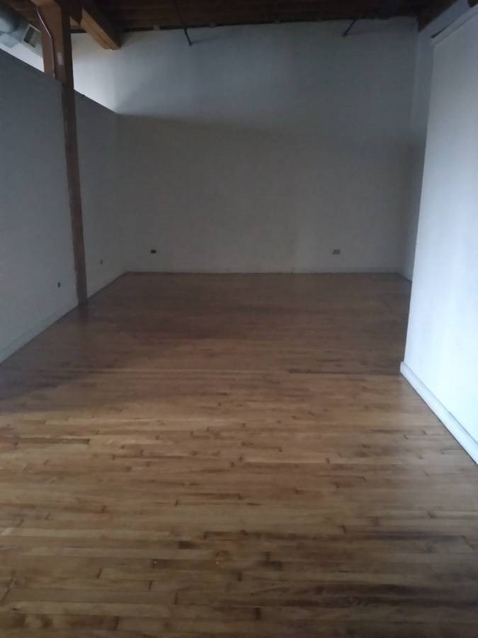348 N Ashland Avenue Property Photo 10