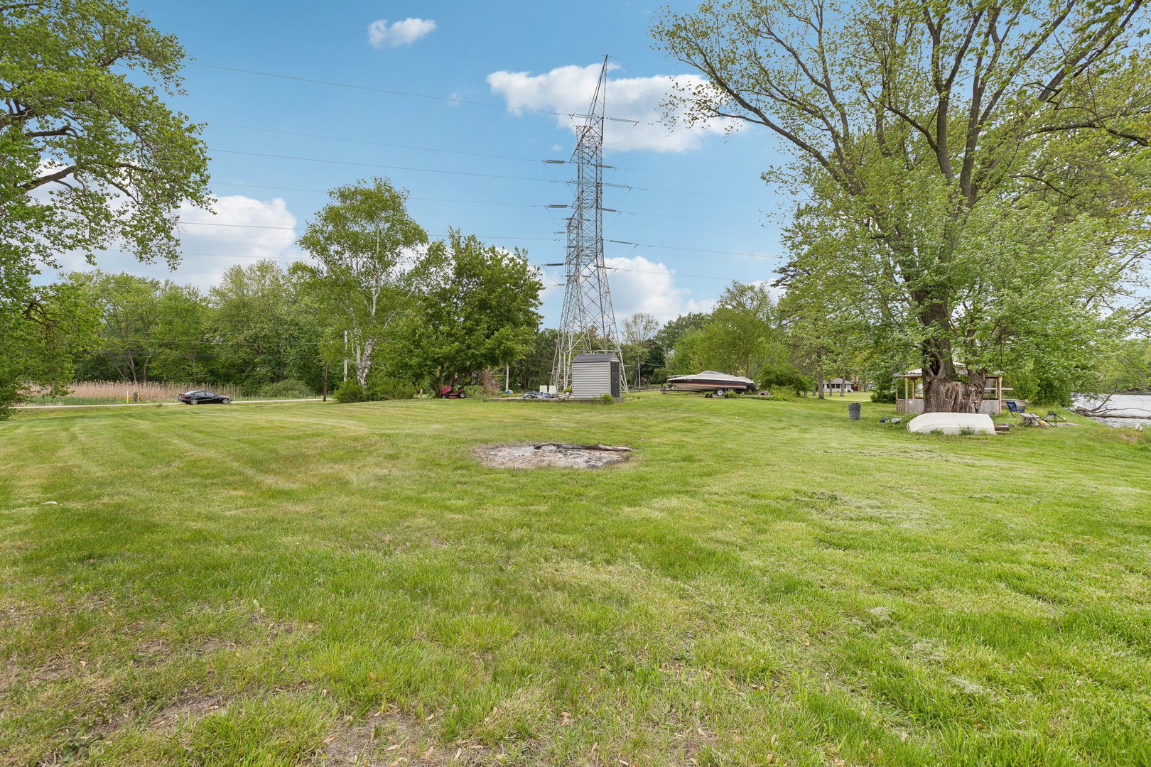 2418 Colby Drive Property Photo 8