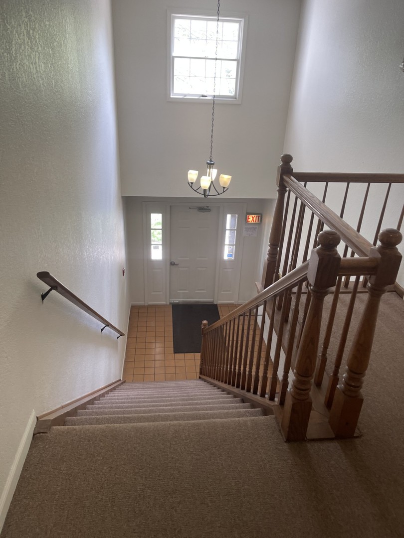 43 Glencoe Ct Property Photo 3