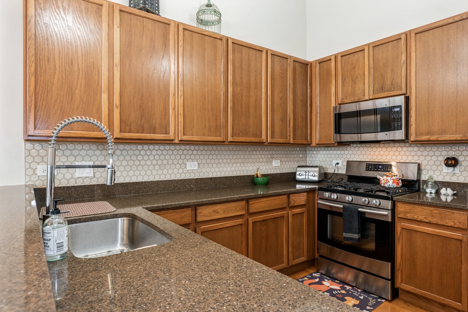 740 Countryfield Lane Property Photo 4