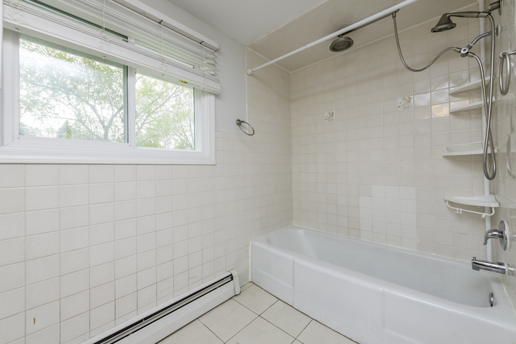 818 Geddes Court Property Photo 22
