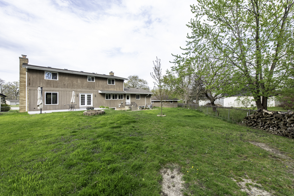 818 Geddes Court Property Photo 39