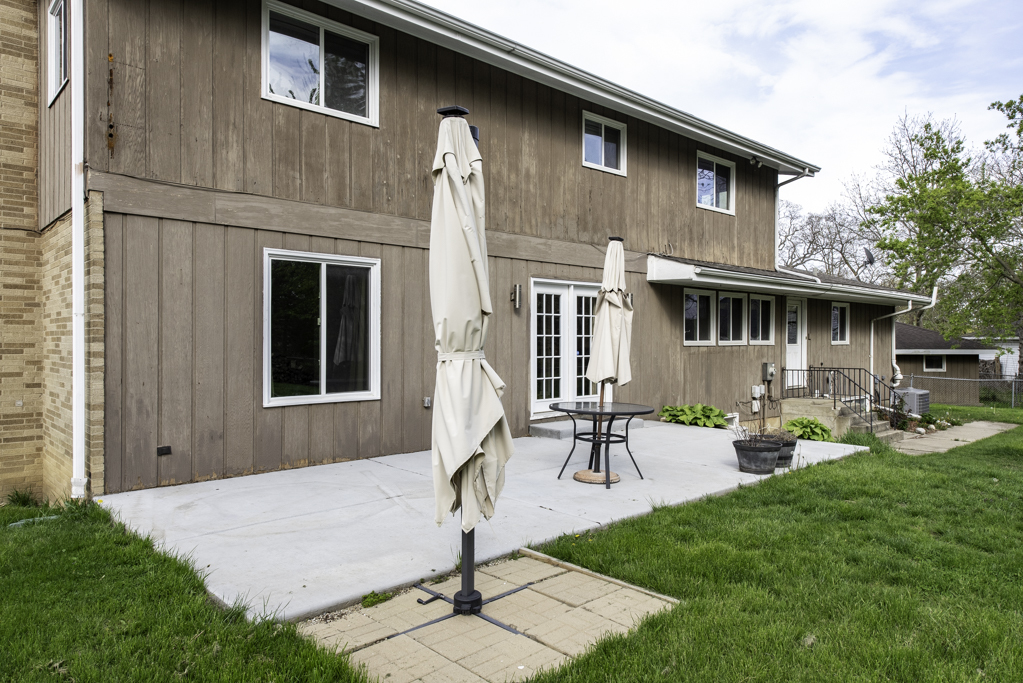 818 Geddes Court Property Photo 41