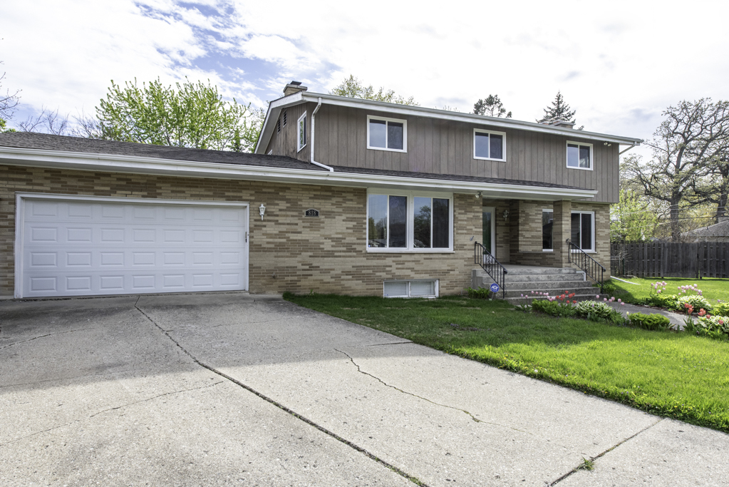 818 Geddes Court Property Photo 43