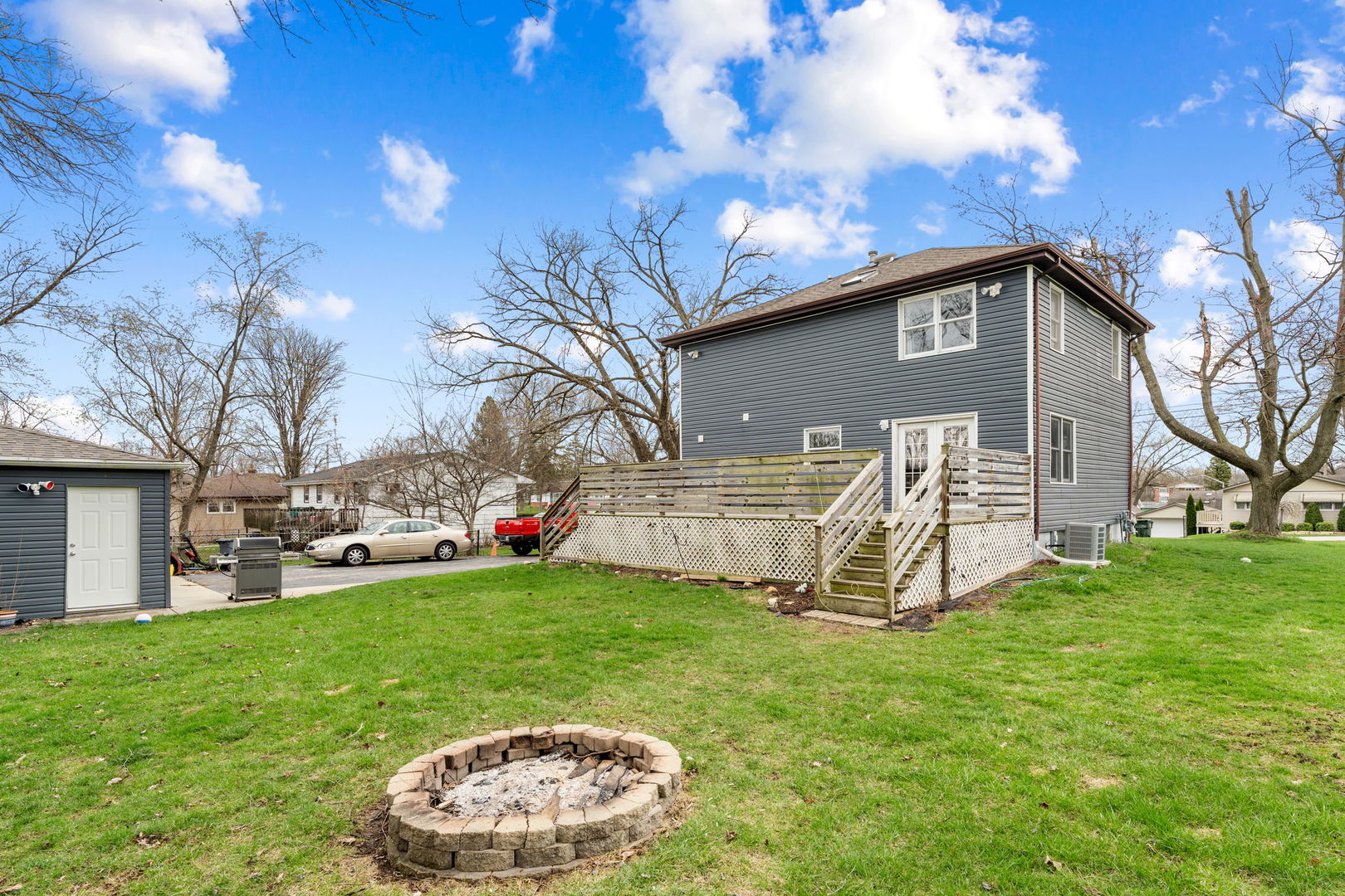 16040 Lockwood Avenue Property Photo 5