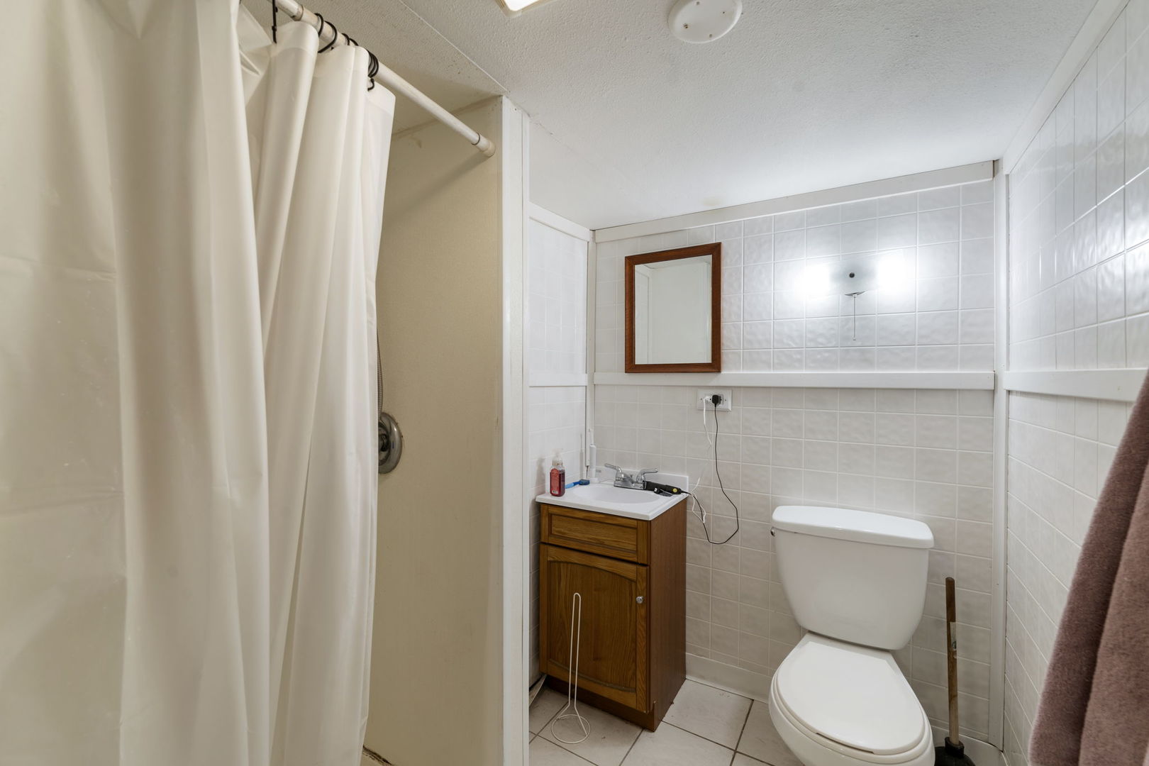 16040 Lockwood Avenue Property Photo 8