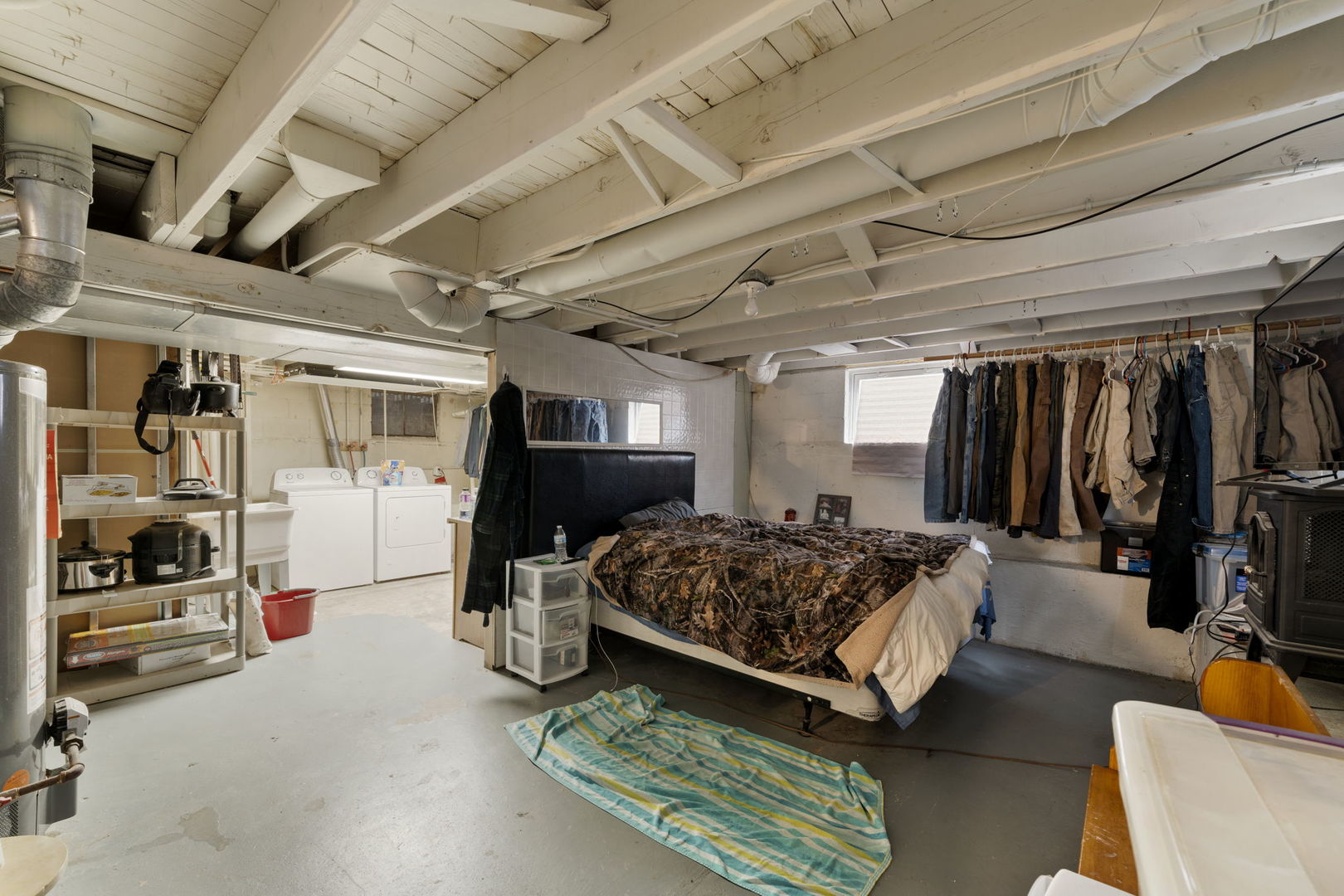 16040 Lockwood Avenue Property Photo 11