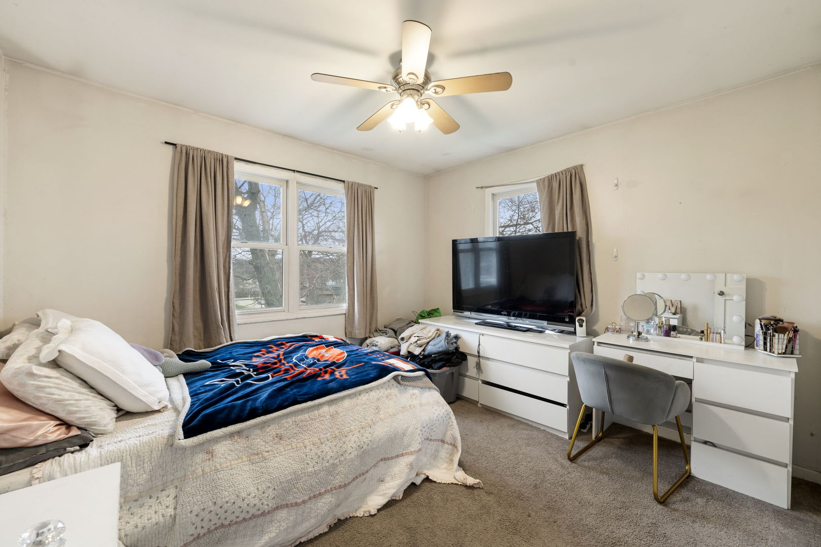 16040 Lockwood Avenue Property Photo 16