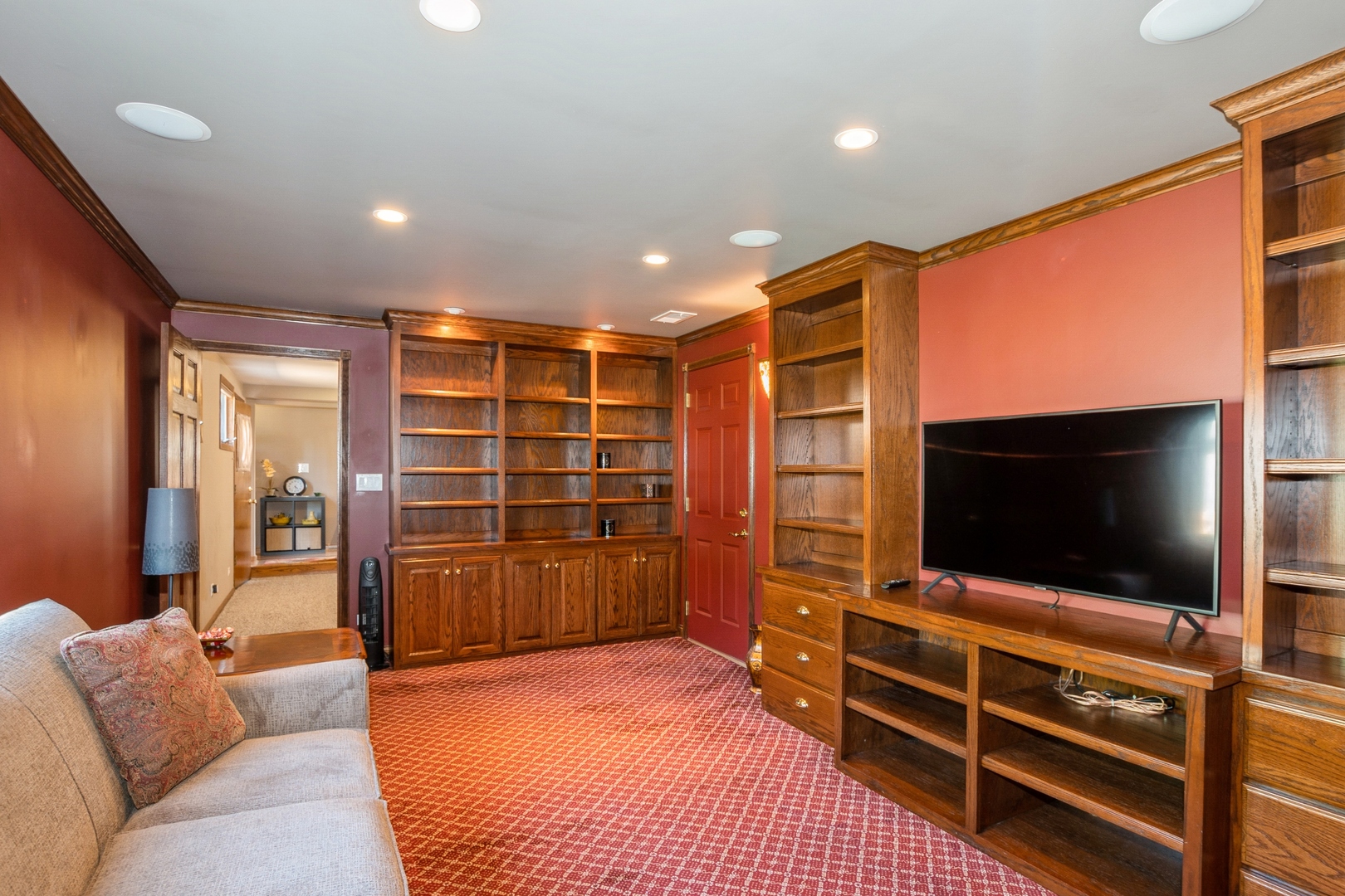 4904 Spring Road Property Photo 11