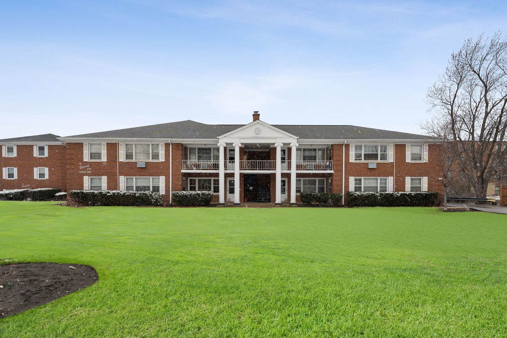 2000 Parkside Drive B2 Property Photo 1