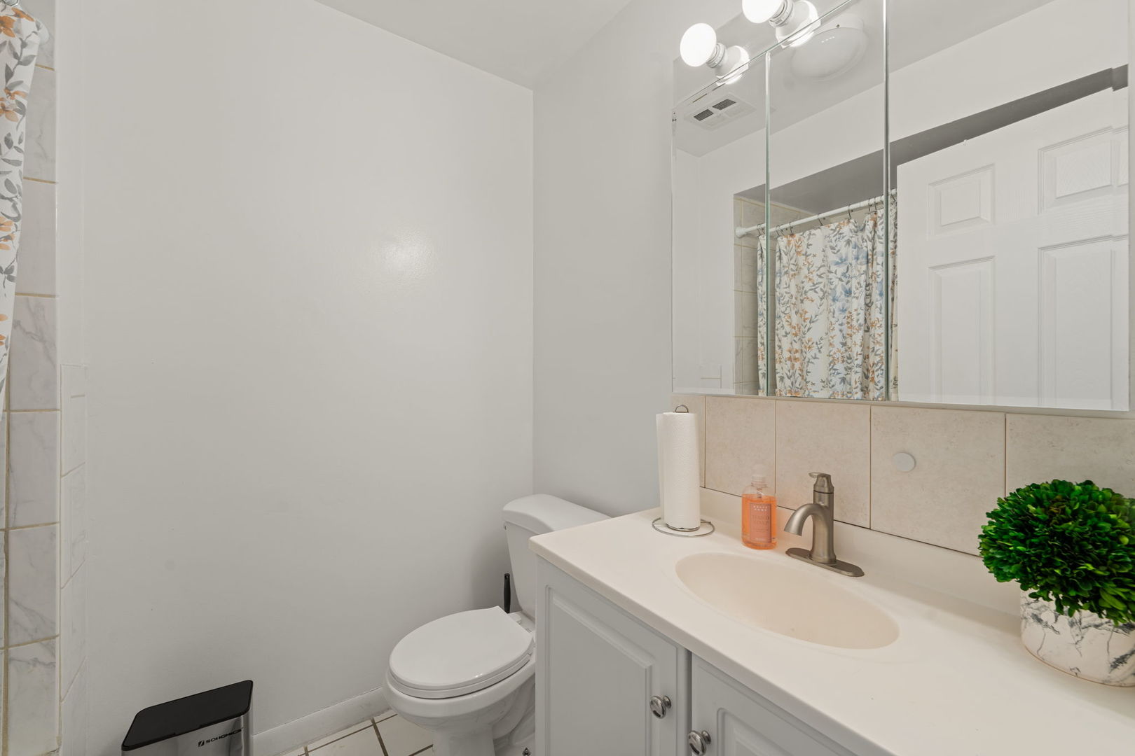 2000 Parkside Drive B2 Property Photo 7