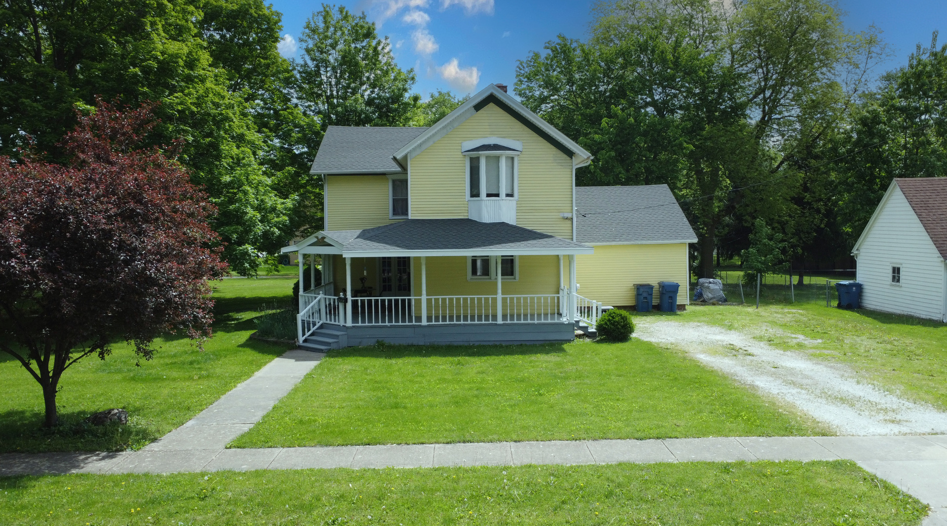407 E Mulberry Street Property Photo 1