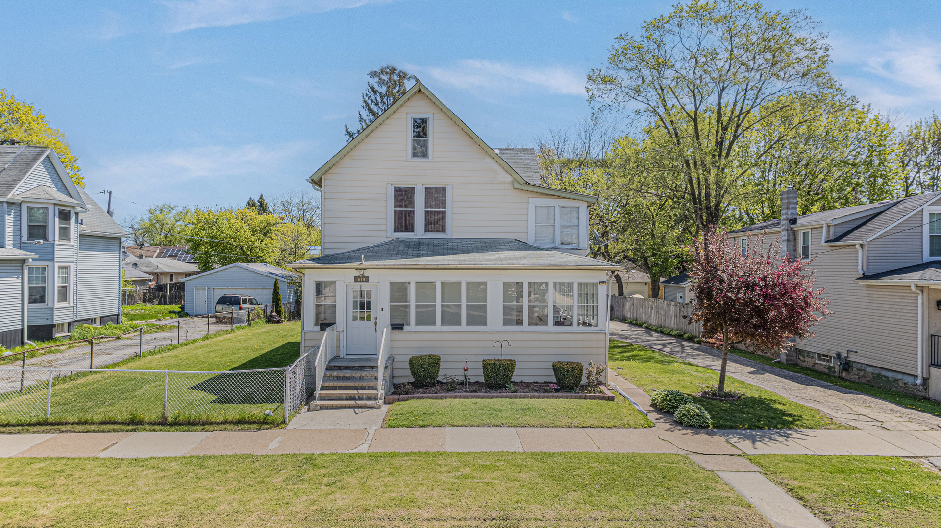 619 N Jackson Street Property Photo