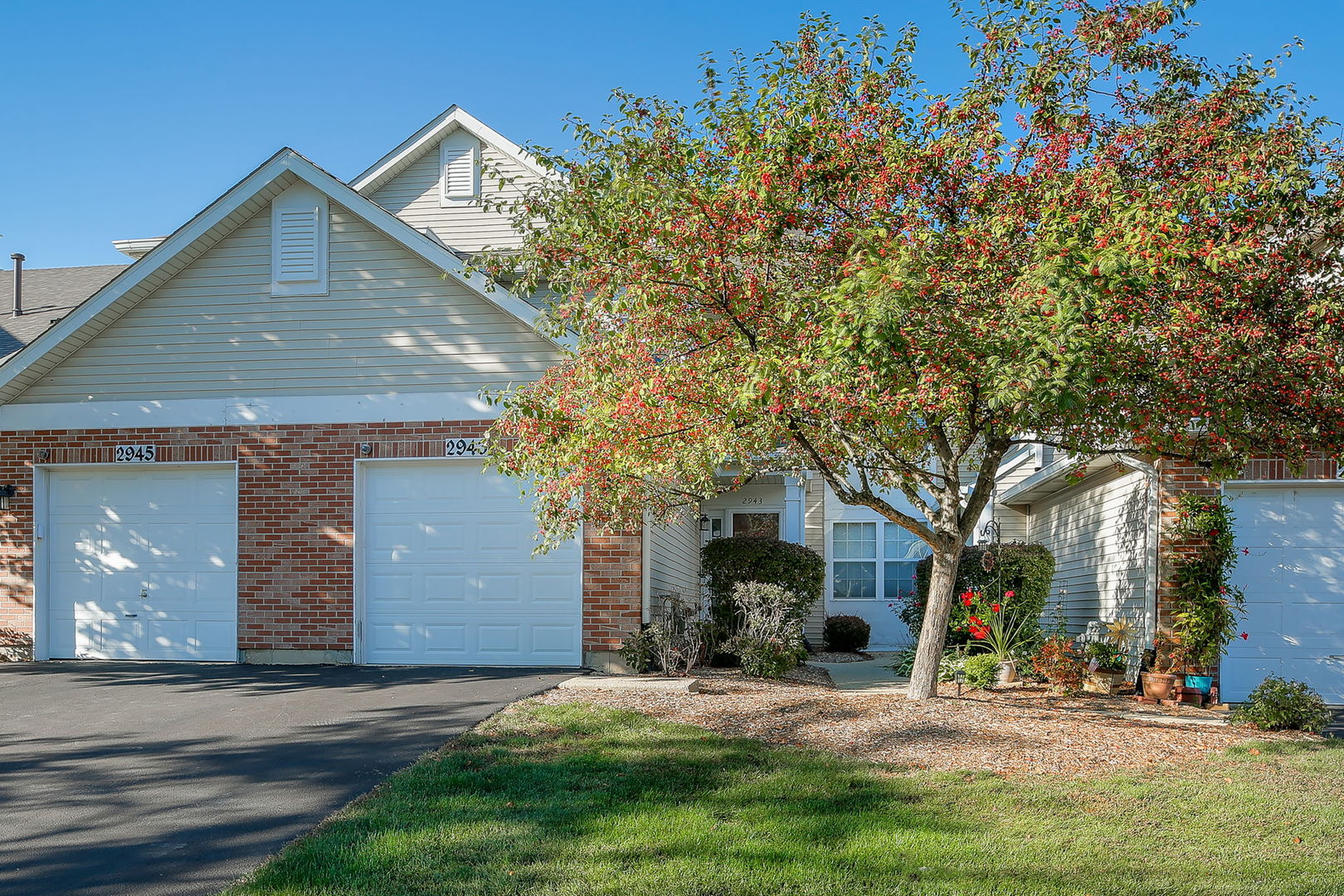 2943 Kentshire Circle Property Photo