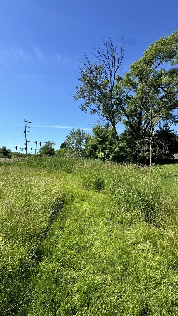 552 N Quentin Road Property Photo 1