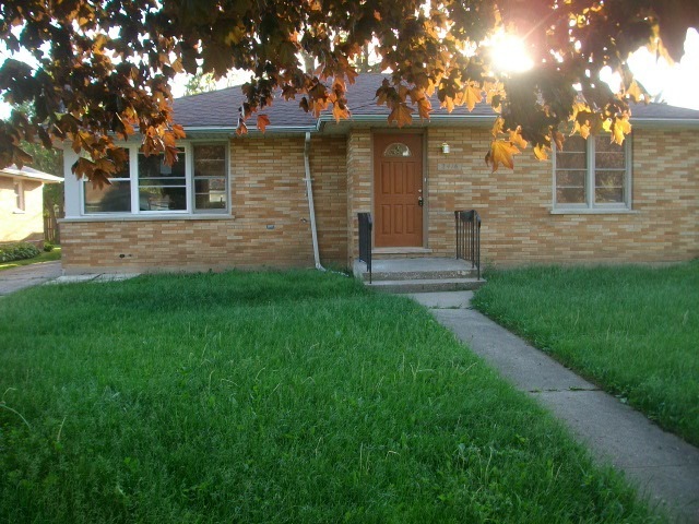 2416 Walnut St Property Photo
