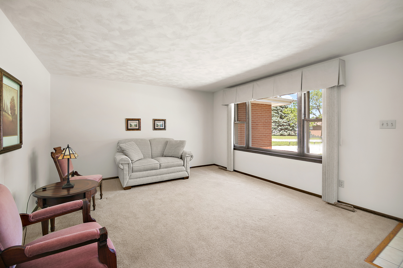 1416 N Samara Ave Property Photo 4