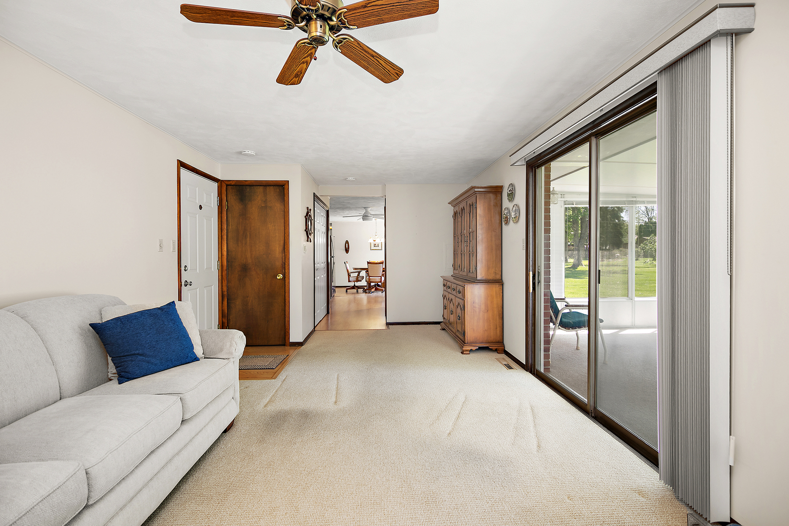 1416 N Samara Ave Property Photo 18