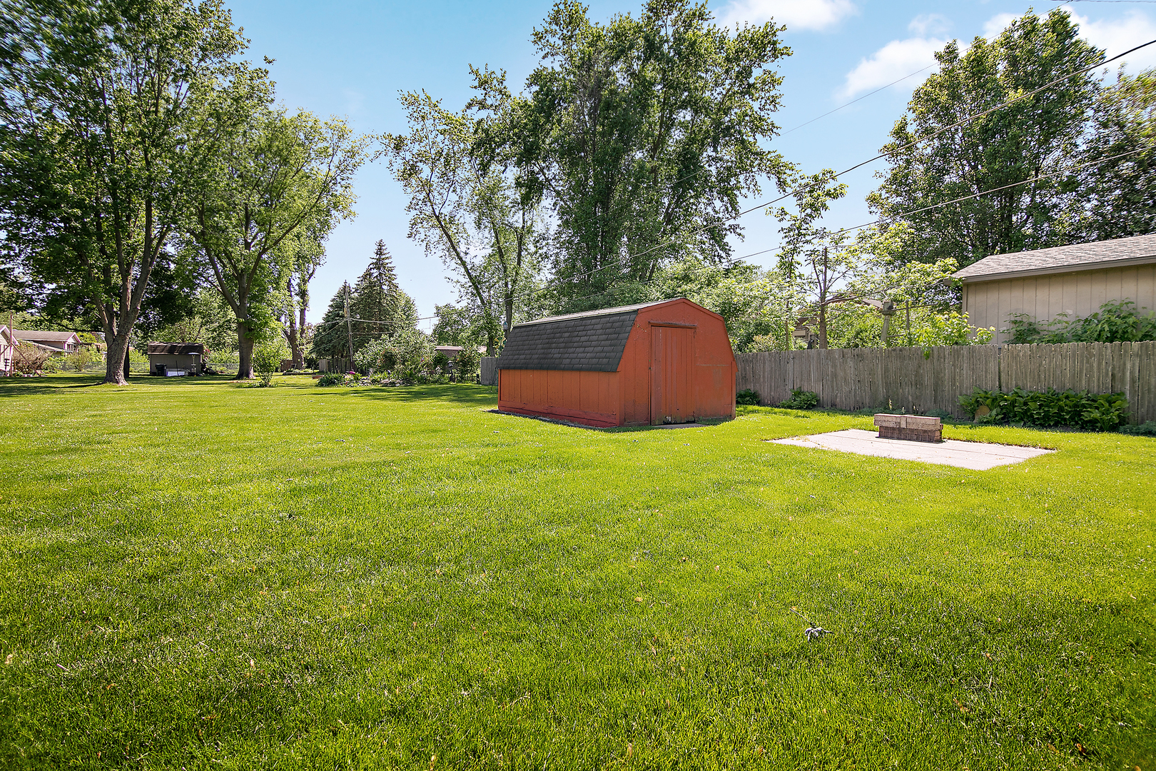 1416 N Samara Ave Property Photo 24