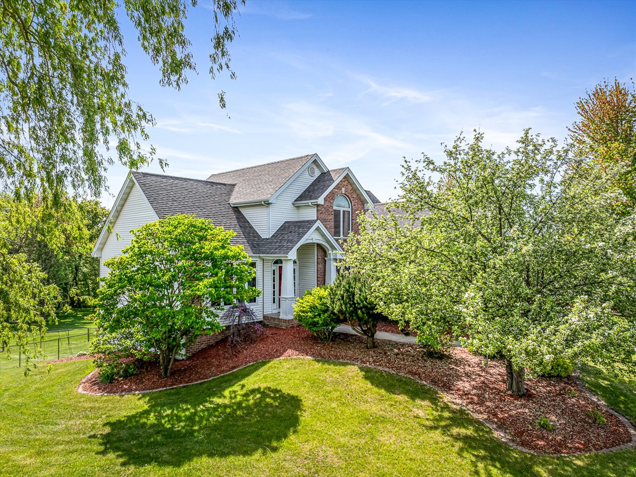 12400 Whispering Winds Drive Property Photo 4