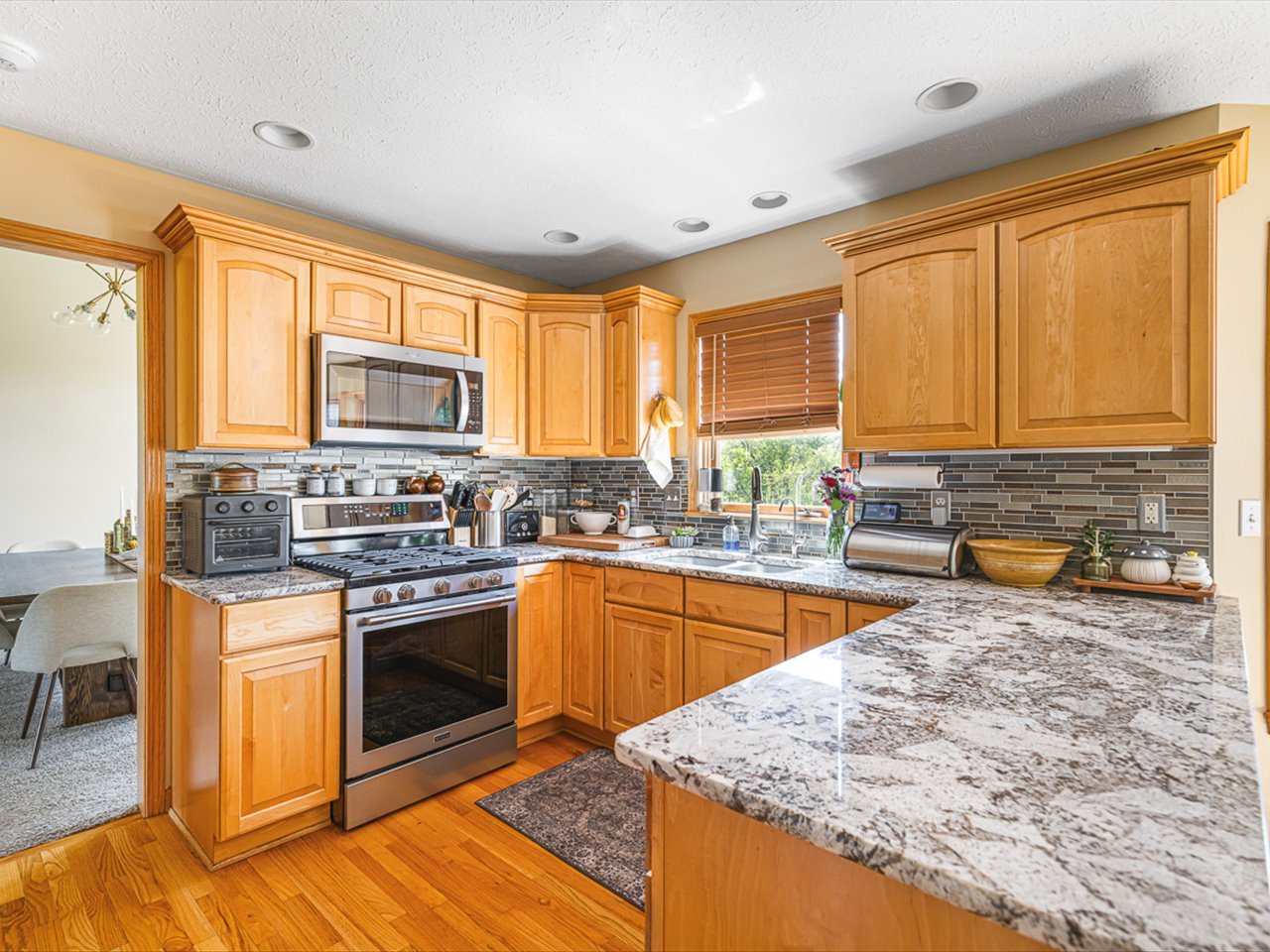 12400 Whispering Winds Drive Property Photo 15