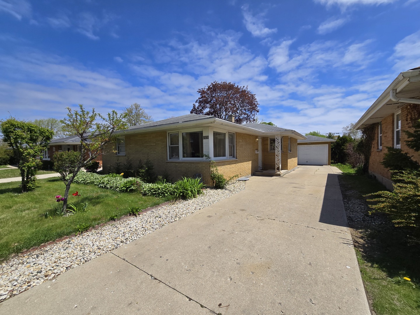 2025 Linden Avenue Property Photo
