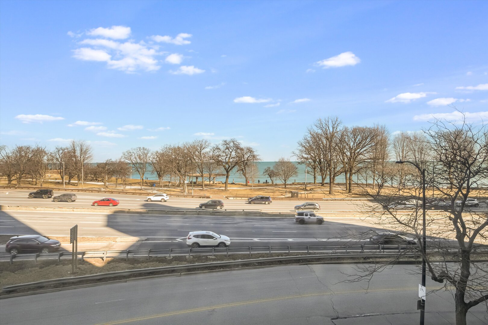 1550 N Lake Shore Drive 2a Property Photo 5
