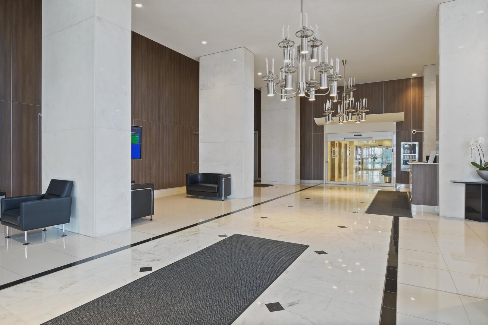 1550 N Lake Shore Drive 2a Property Photo 20