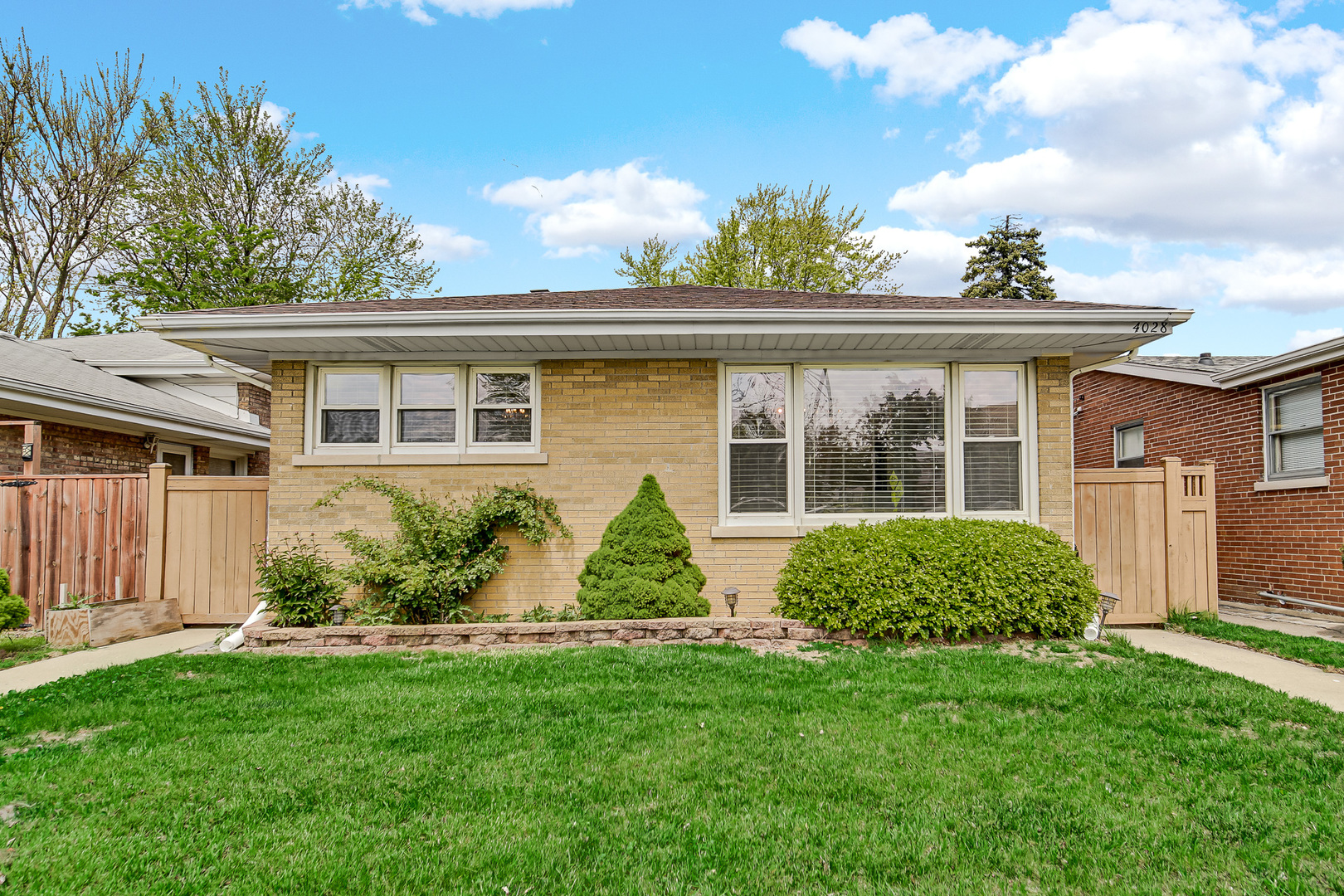 4028 Howard Street Property Photo