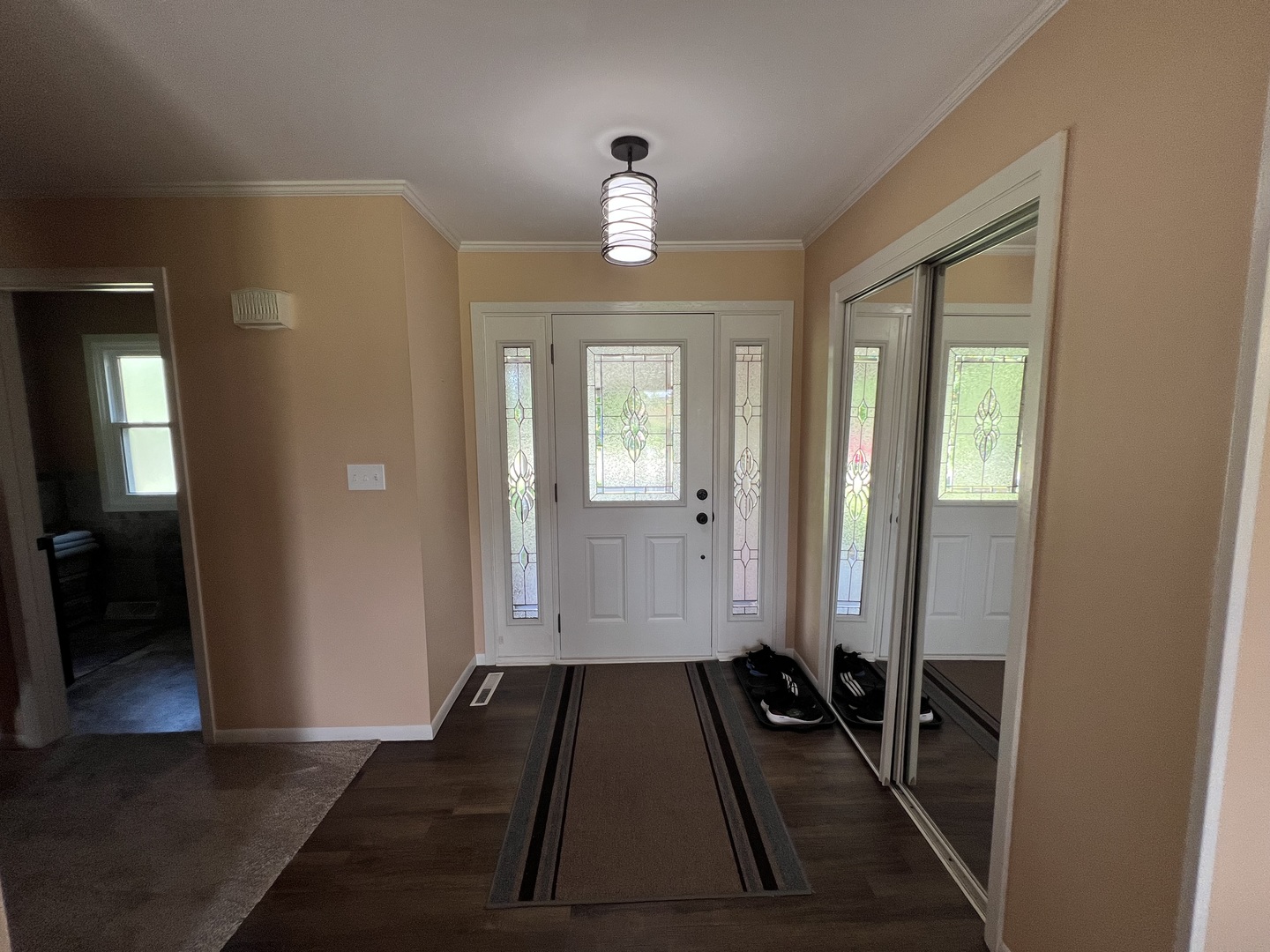7427 Mccurry Road Property Photo 3