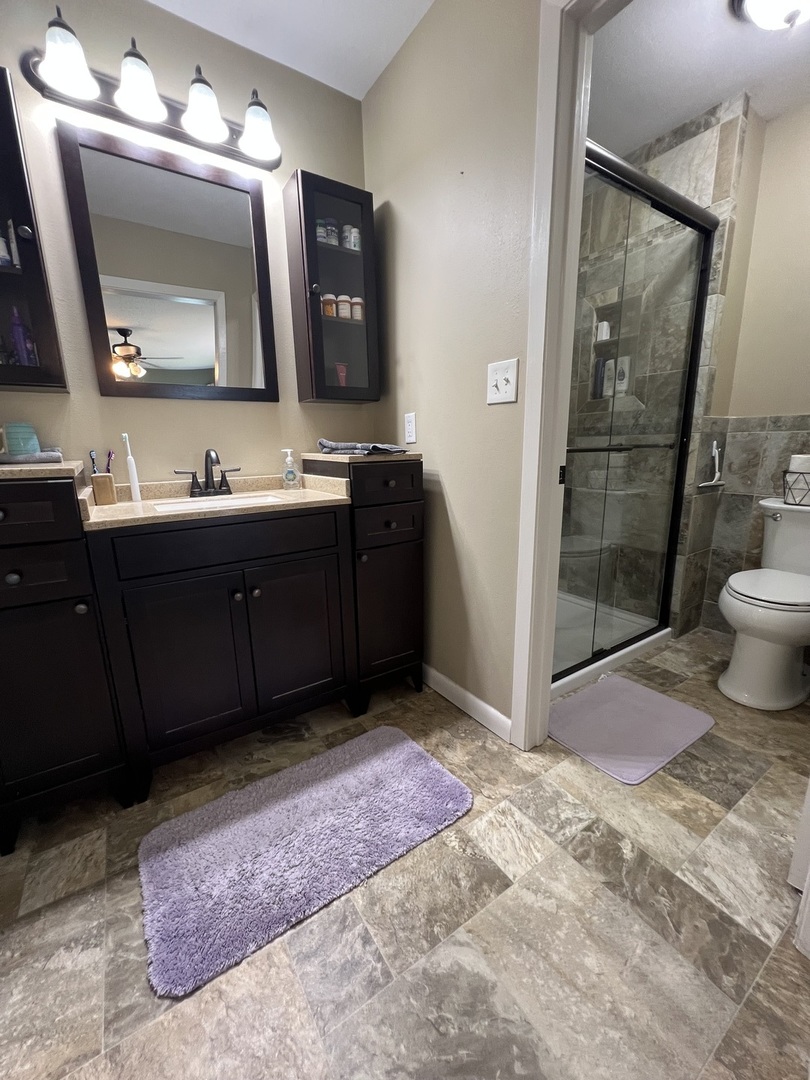 7427 Mccurry Road Property Photo 15
