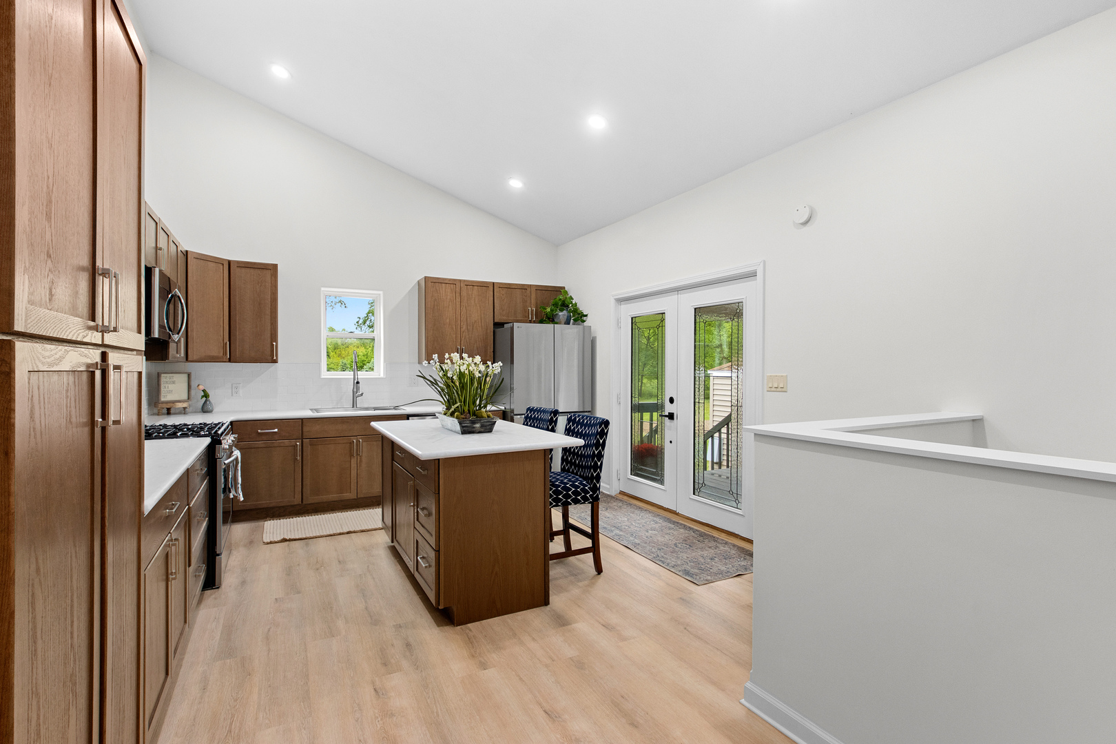 104 S Taylor Street Property Photo 14